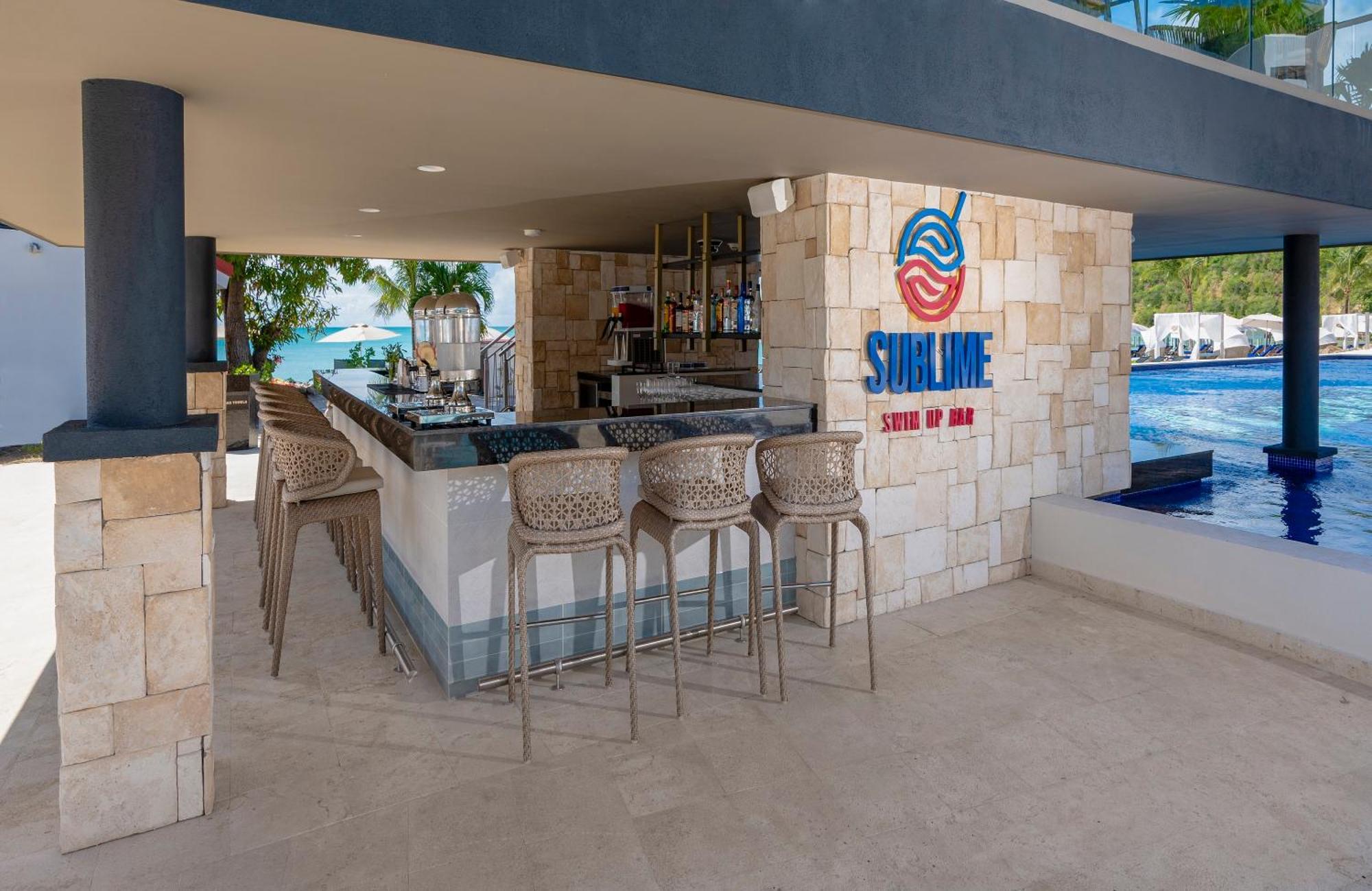 Royalton Chic Antigua, An Autograph Collection All-Inclusive Resort - Adults Only セントジョンズ エクステリア 写真